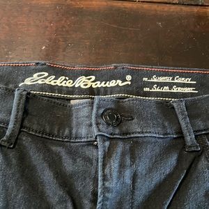 Eddie Bauer Jeans, Fit: Slightly Curvy, Leg: Slim Straight, Women’s T14